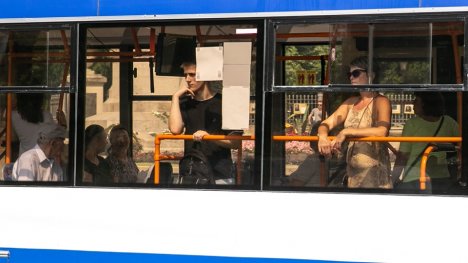 С 1 сентября некоторые троллейбусы и микроавтобусы изменят свои маршруты