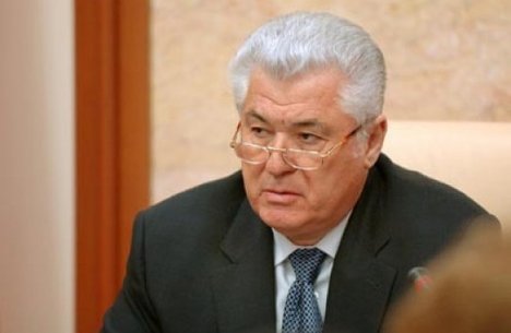 Владимир Воронин требует отставки министра экономики Вадима Брынзана
