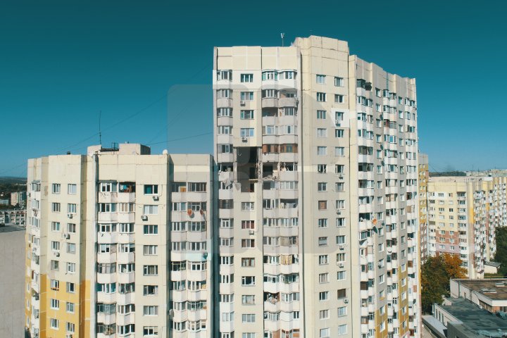 IMAGINI DIN DRONÄ. Cum aratÄ apartamentele distruse de explozia din sectorul RÃ¢Ècani (FOTO/VIDEO)